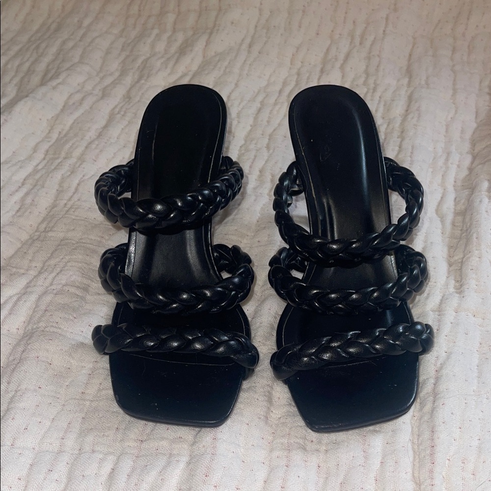 Elegant Black Braided Strap Women's Sandals